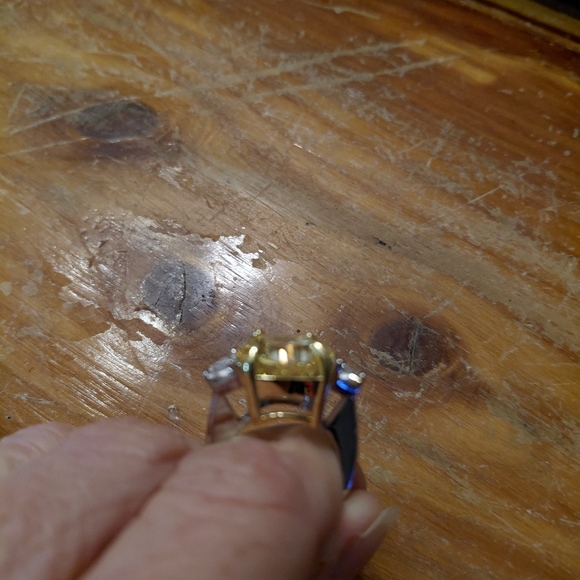 RARE SUNDANCE STERLING SILVER "YELLOW BIRD" RING. - Picture 3 of 7